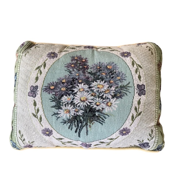 Lot Of 3 Vintage Floral Needlepoint Cottagecore Throw Pillows Purple And Greens - Picture 8 of 14